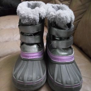 London Fog toddler boots.